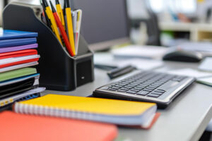 suministros artículos papelería oficina